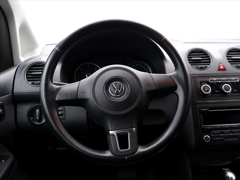 Volkswagen Caddy 1,6 TDI 75kW DSG Tažné Serv.Kn - fotka 19 z 34