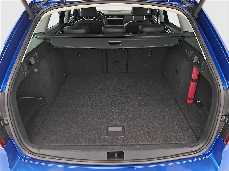 Škoda Octavia (2017) Scout 2.0 TDI, 4X4, Automat - fotka 14 z 19