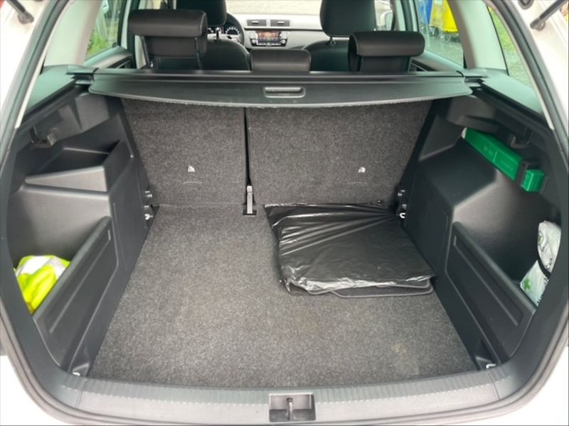 Škoda Fabia 1,0 TSI 70 Ambition - fotka 6 z 11