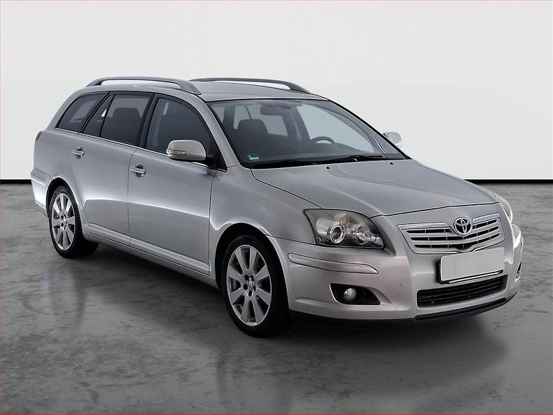 Toyota Avensis (2009) 2.0 D-4D, po STK, zamluveno - fotografie inzerátu