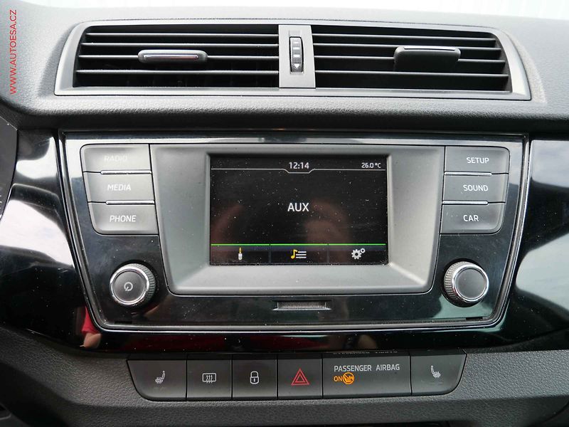 Škoda Fabia (2015) 1.4 TDi, ČR, Style - fotka 20 z 23