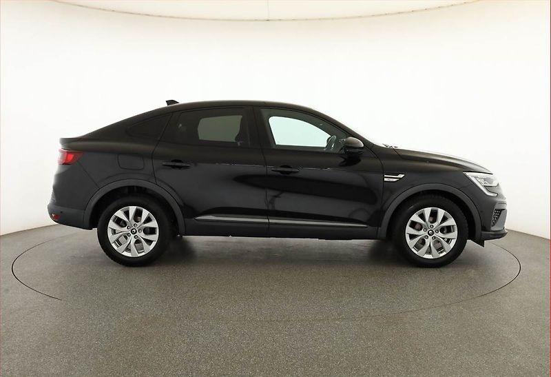 Renault Arkana (2021) R.S.Line 1.3 TCe - fotka 6 z 21
