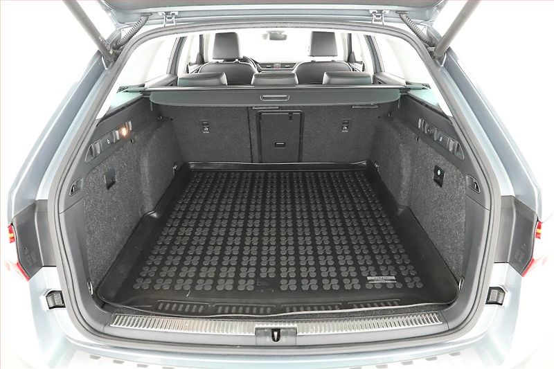 Renault Koleos (2017) 2.0 dCi, 4X4, ČR,1.maj, Kůže - fotka 11 z 20