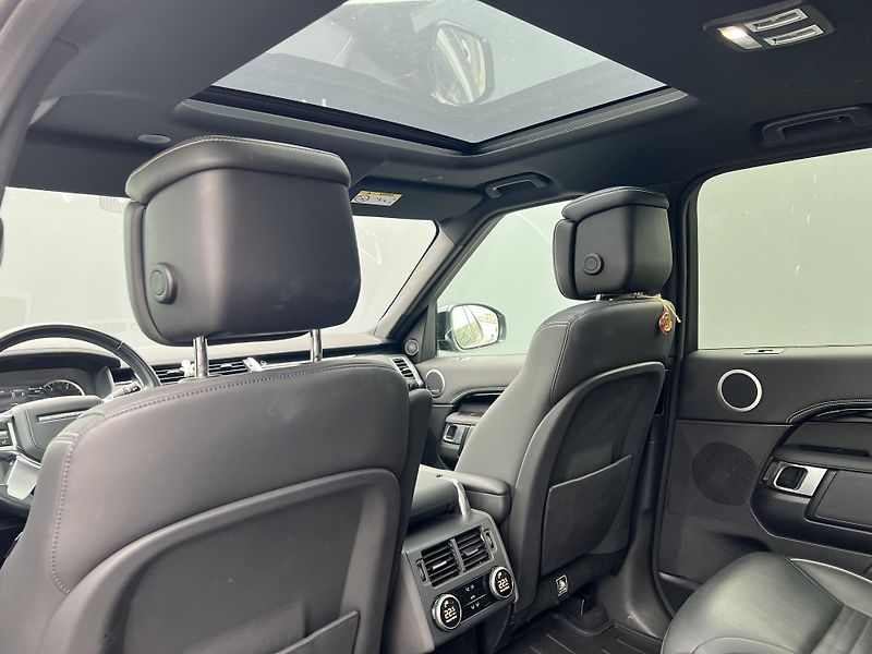 Land Rover Discovery (2022) D300*Dynamic*AWD*DPH - fotka 32 z 43