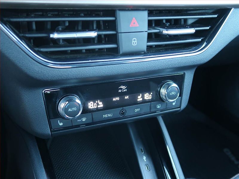 Škoda Kamiq (2021) 1.0 TSI, ČR,1.maj, Serv.kniha - fotka 16 z 21