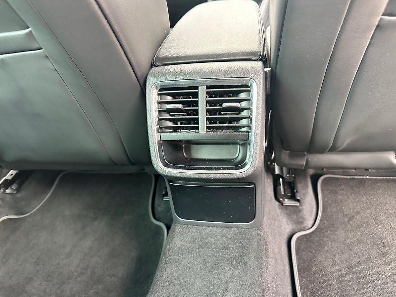 Škoda Octavia (2023) 2.0 TDI 110kW DSG Style Combi - fotka 20 z 21