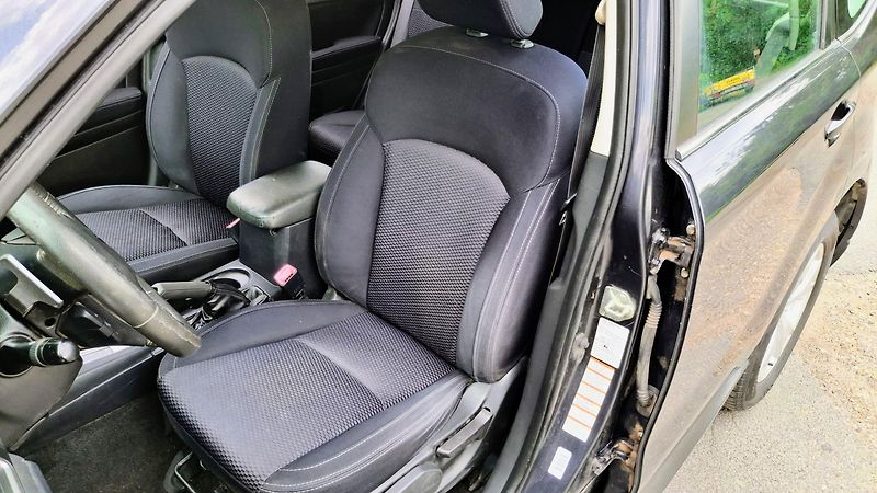 Subaru Forester 2.0 benzin 110 kw 4x4 - fotka 19 z 34