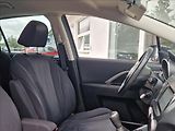 Mazda 5 1,6 MZR-CD 85kW 7MÍST +ALUZIMA - náhled 19
