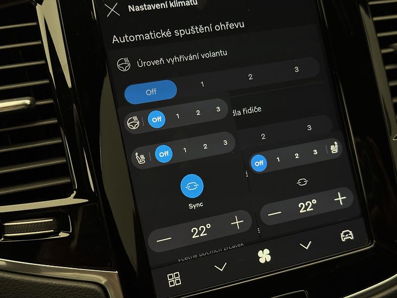 Volvo XC90 B5 AWD ULTIMATE AUT  - fotka 54 z 57