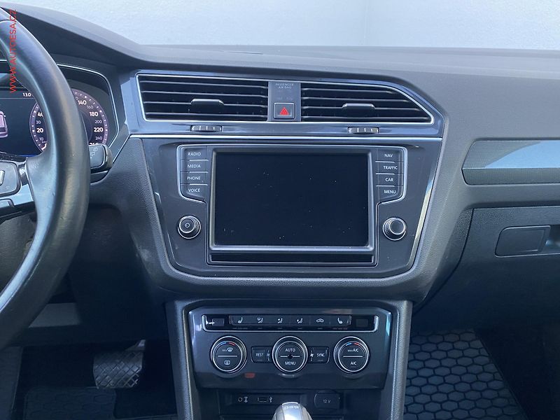 Volkswagen Tiguan (2017) 2.0 TSi 4x4, Comfortline - fotka 12 z 20