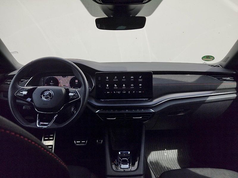 Škoda Octavia (2023) combi RS 2,0 Tdi 147 Kw DSG - fotka 5 z 37