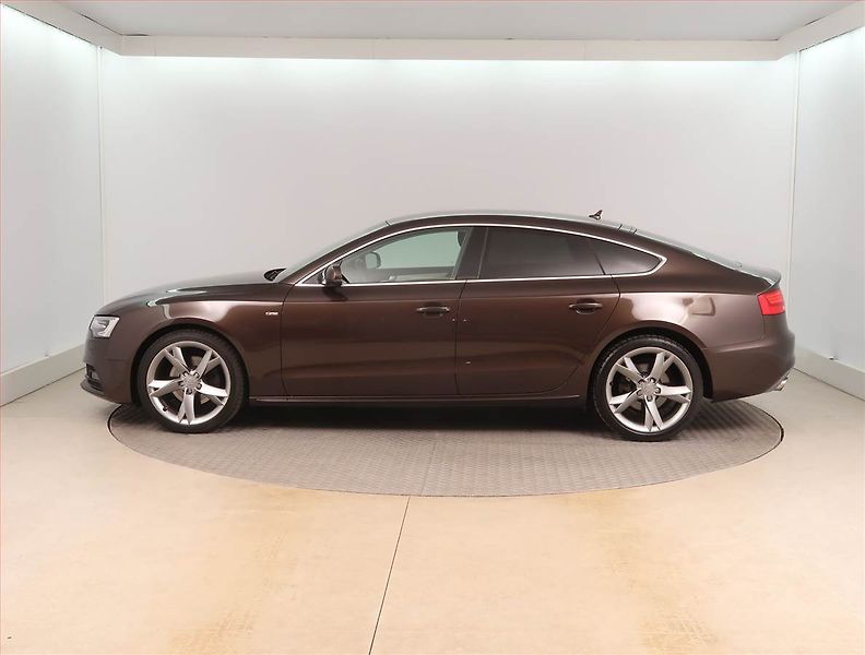 Audi A5 (2016) 1.8 TFSI, Bi-Xenony, Tempomat - fotka 3 z 15