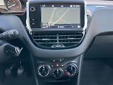 Peugeot 2008 (2019) 1.2PT Car Play! Navigace! - náhled 14
