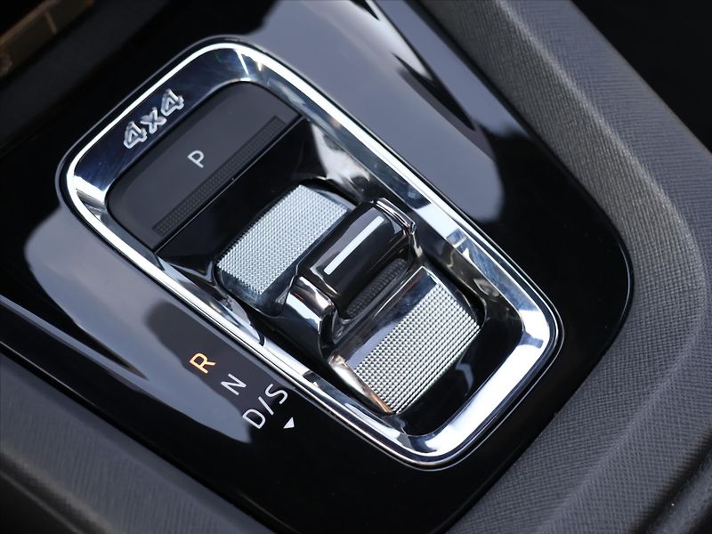 Škoda Octavia 2,0 TDI 147kW DSG 4x4 RS DPH - fotka 32 z 41