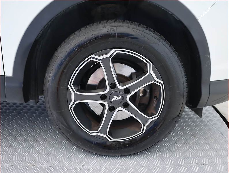 Nissan Qashqai (2014) 1.2 DIG-T, Serv.kniha - fotka 15 z 17