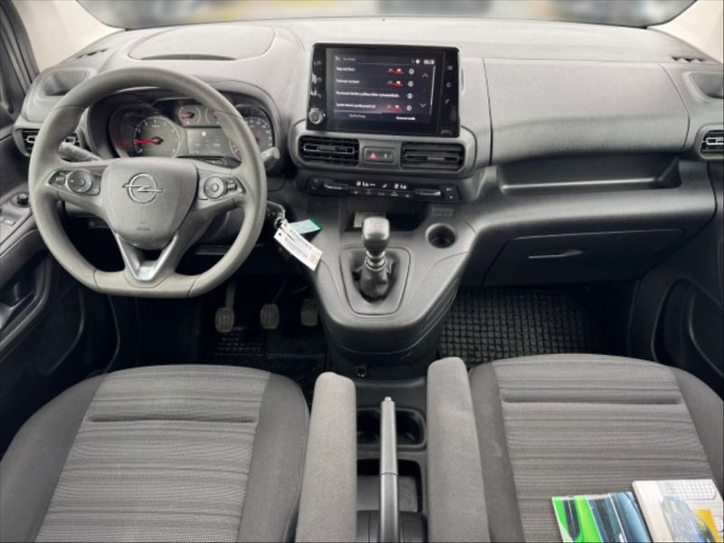 Opel Combo 1,5 CDTI 75 Edition Plus - fotka 7 z 10