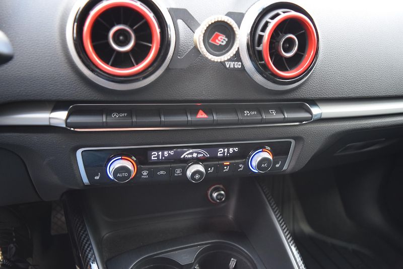 Audi A3 (2014) 1.2TSI 77kw AMBIENTE NAVI VÝHŘ - fotka 25 z 45