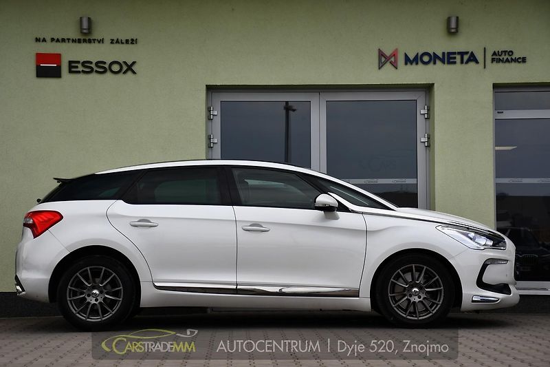 Citroën DS5 2.0HDi PANORAMA KESSY - fotka 6 z 46