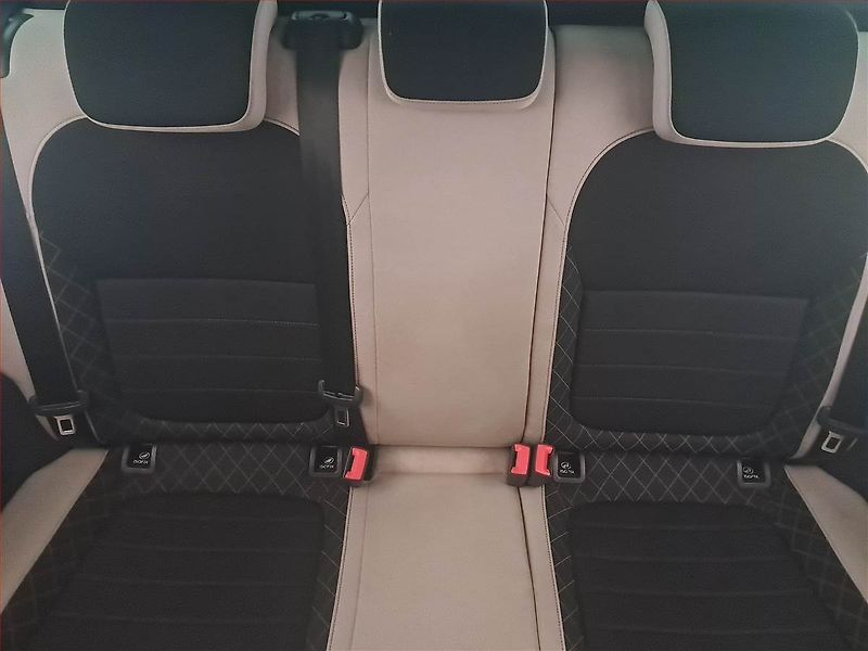 Škoda Fabia (2016) Style 1.2 TSI, Tempomat - fotka 10 z 16
