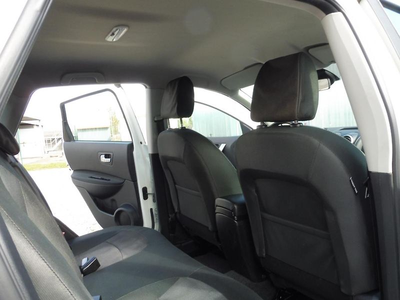 Nissan Qashqai 1.5DCi 110PS NAVI STK TOP STAV - fotka 147 z 189