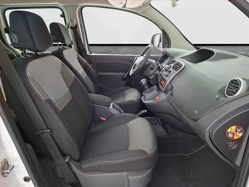 Renault Kangoo (2021) Zen 1.5 dCi, 5Míst, ČR, 1Maj - fotka 9 z 14