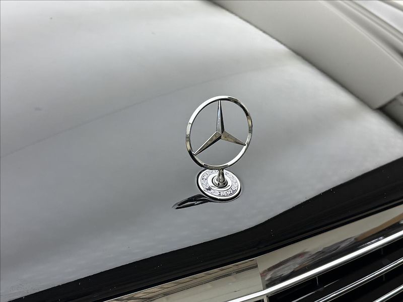 Mercedes-Benz Třídy E 3,0 280 V6 AT AVANTGARDE H/K - fotka 36 z 42