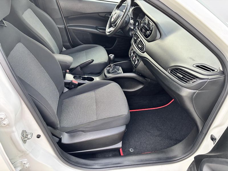 Fiat Tipo (2022) 1.0i 74kW  ser.knížka, nová TK - fotka 14 z 27