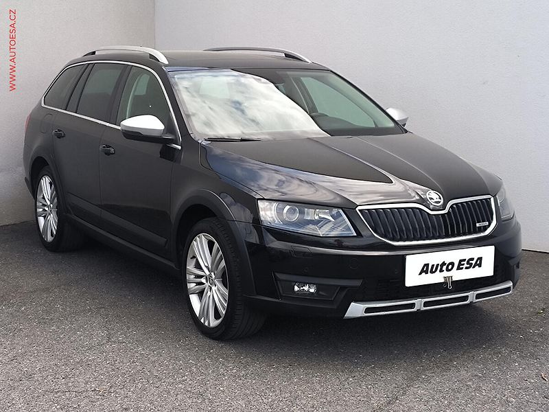 Škoda Octavia (2015) 2.0 TDi 4x4, Scout, DSG - fotografie inzerátu