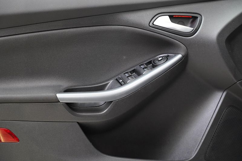 Ford Focus - fotka 12 z 33
