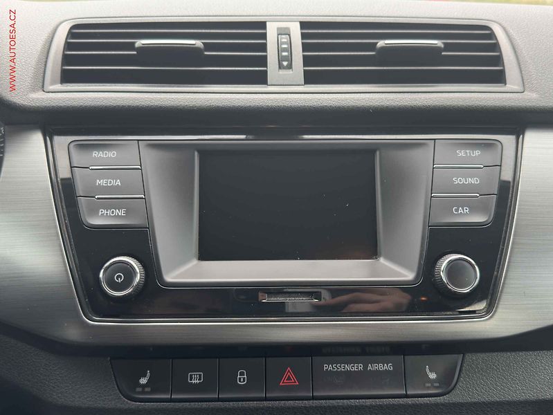 Škoda Fabia (2015) 1.2TSi, ČR, Style - fotka 13 z 19