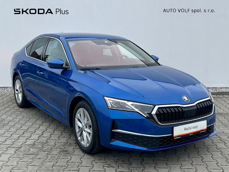 Škoda Octavia (2024) Liftback Top Selection 1.5 TSI - fotka 7 z 36