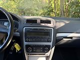 Škoda Octavia (2008) 1.8 TSI 118 kW - náhled 9