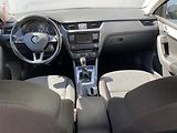 Škoda Octavia (2016) 1.6 TDi, ČR, Style, výhřev - náhled 8