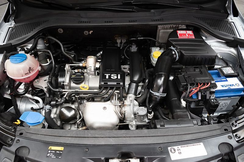 Škoda Rapid 1.2 TSI 63kW*2xKOLA*AUT.KLIMA* - fotka 25 z 31
