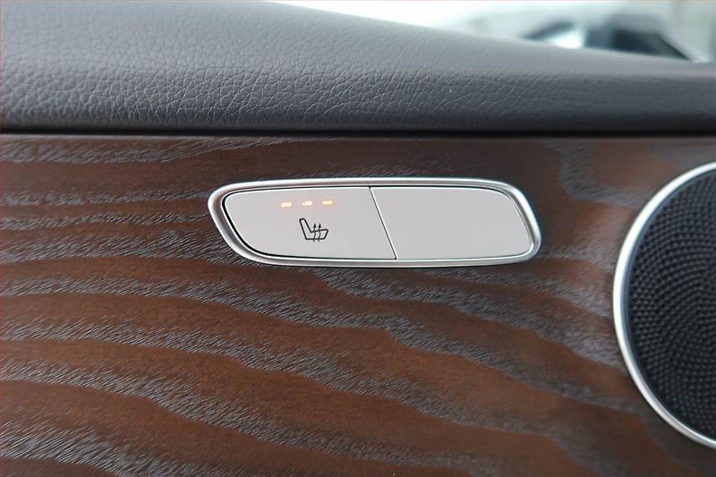 Mercedes-Benz GLC (2021) 220 d - fotka 23 z 25
