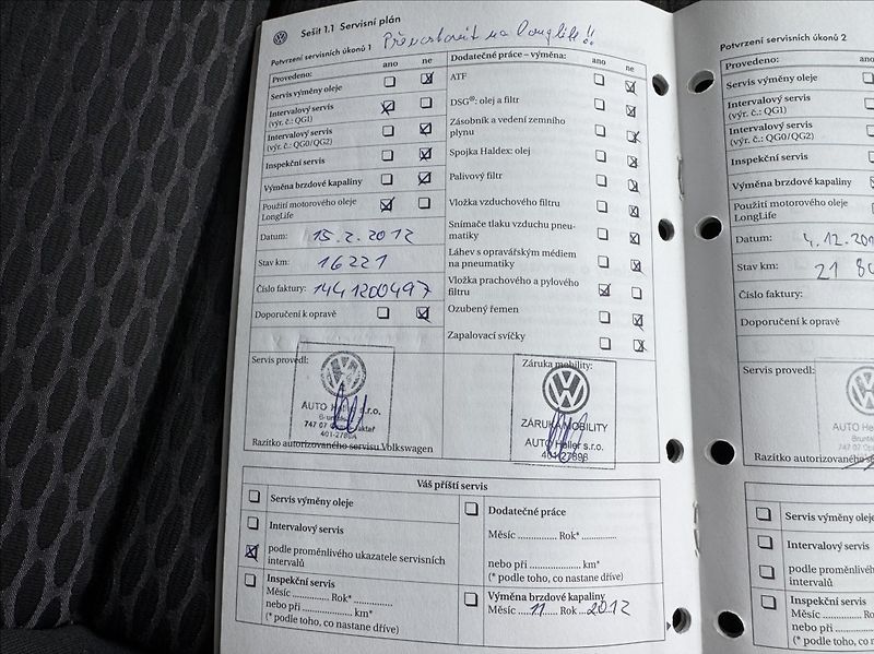 Volkswagen Golf 1,4 i 16V TRENDLINE 1.maj. ČR - fotka 47 z 50