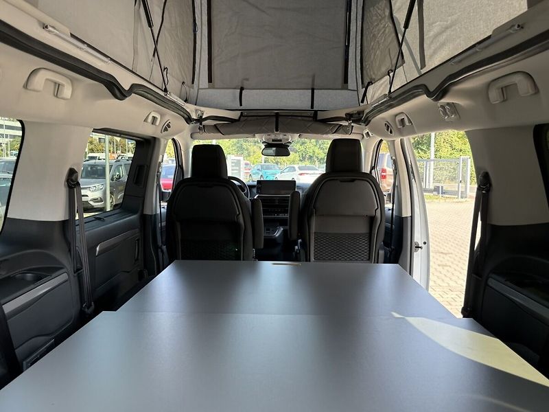 Toyota ProAce Verso L2 2,0D 177k AT8 Family 8S  FU - fotka 36 z 40