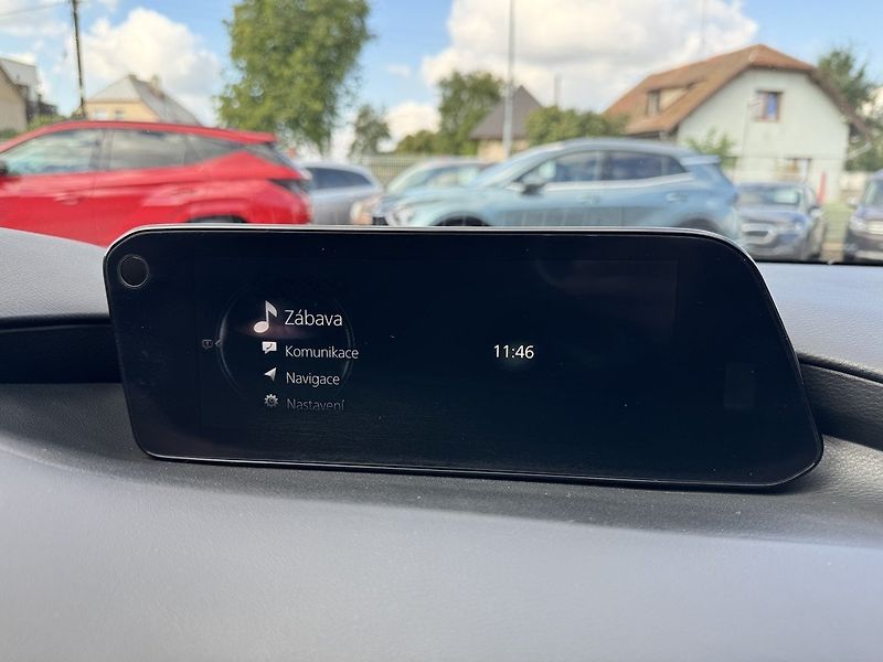 Mazda 3 (2019) 2.0i G122 LED Navi Bose Kamera - fotka 11 z 50