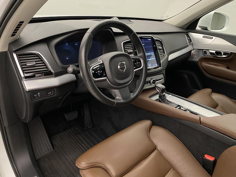 Volvo XC90 T6 AWD MOMENTUM AUT  - fotka 4 z 42