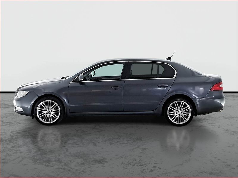 Škoda Superb (2009) 2.0 TDI, Navi, Tempomat - fotka 3 z 20