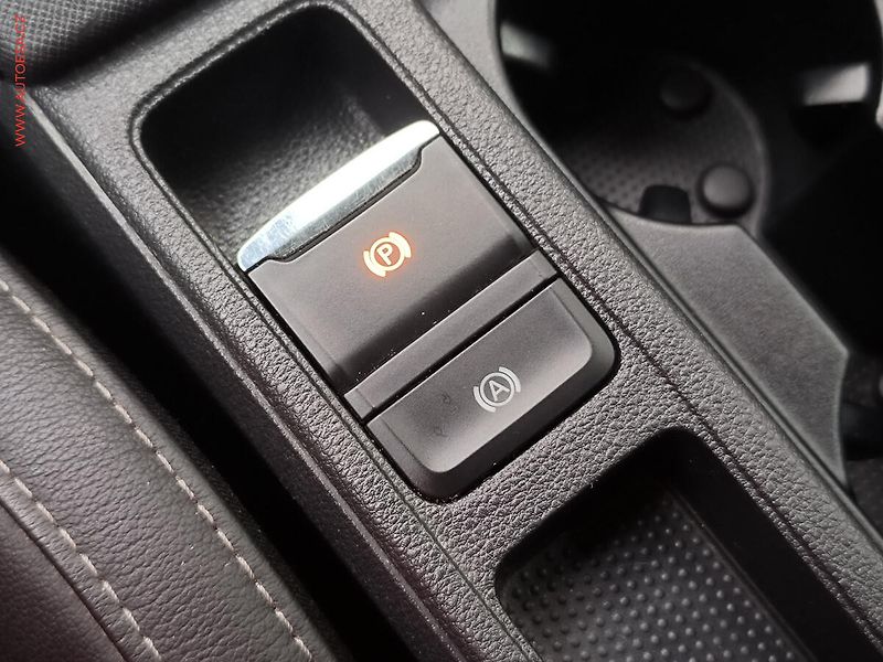 Škoda Octavia (2021) 2.0TDI, ČR, Style, DSG - fotka 20 z 29