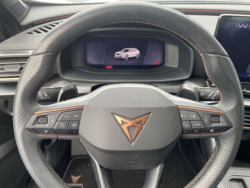 Cupra Formentor (2022) 1.5 TSI DSG - fotka 17 z 40