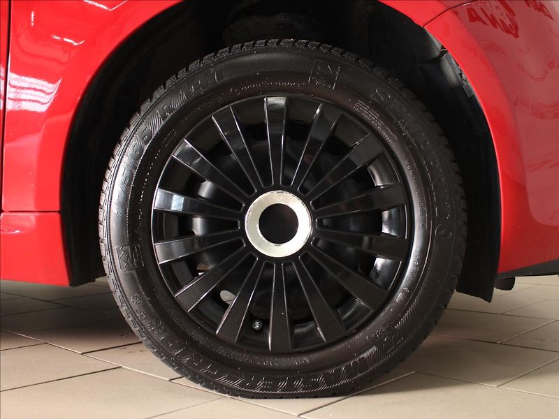 Fiat 500 1,2 i Lounge - fotka 25 z 26
