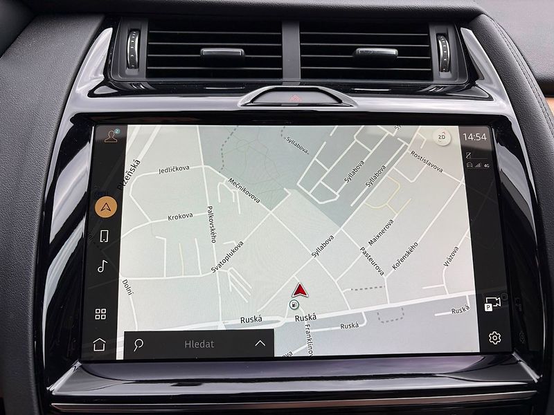 Jaguar E-Pace P200 AWD, ČR, Meridian, TOP - fotka 22 z 30