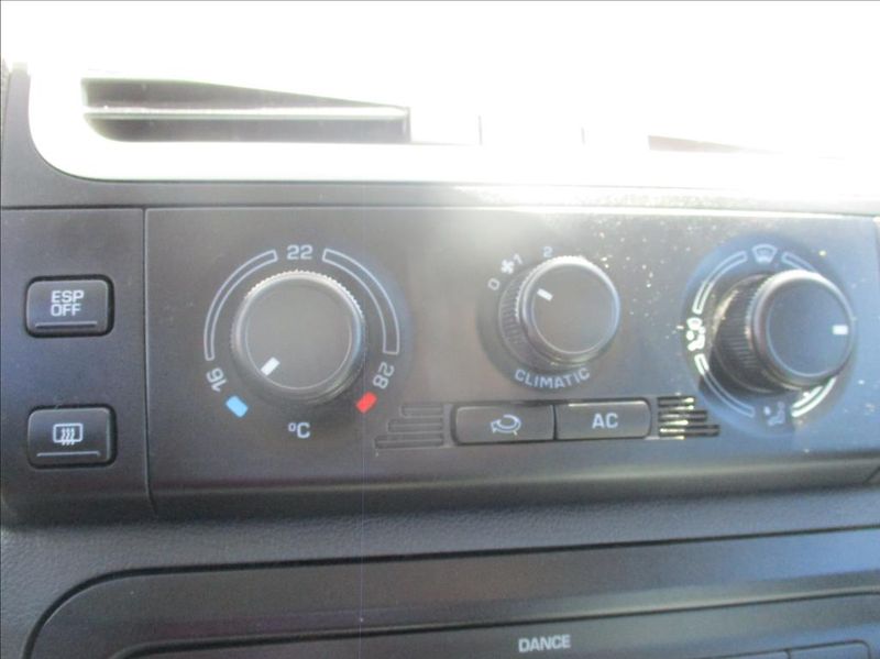 Škoda Fabia 1,4 i 16v, klima, serv.kniha, - fotka 19 z 38