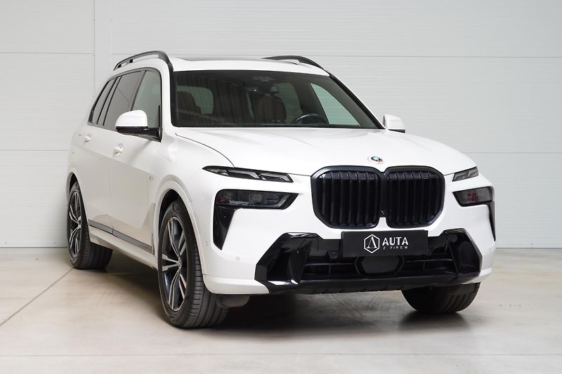 BMW X7 Xdrive40d,M-paket,HUD,360,Tažn - fotka 3 z 47