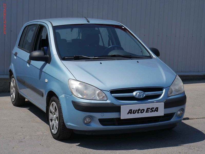 Hyundai Getz (2008) 1.1i, 2.maj,ČR, AC, park - fotka 1 z 14