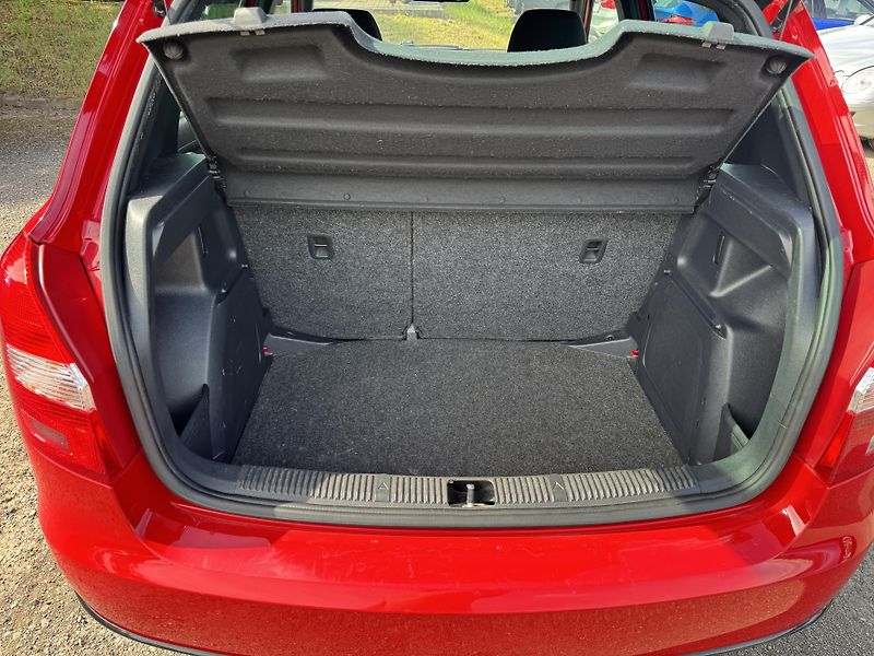 Škoda Fabia 1.2 TSI MONTE CARLO - fotka 8 z 12