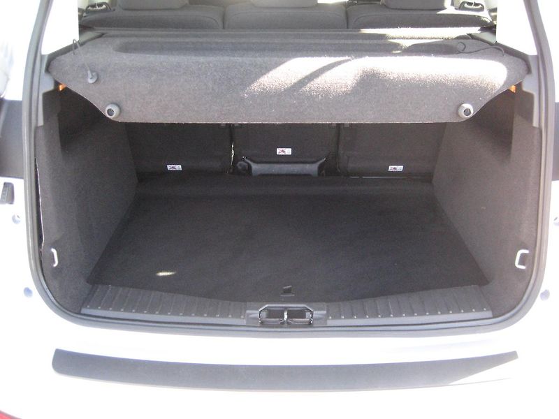 Ford C-MAX 1.5 Ecob 110kW 1.maj-DPH-ČR!!! - fotka 10 z 30