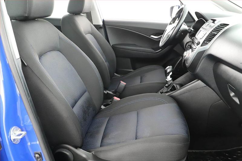 Hyundai ix20 (2013) 1.4 CRDi, po STK, v provozu - fotka 7 z 12